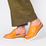 Model wearing Bresley Soonas Amber Slides. Size 45 womens shoes