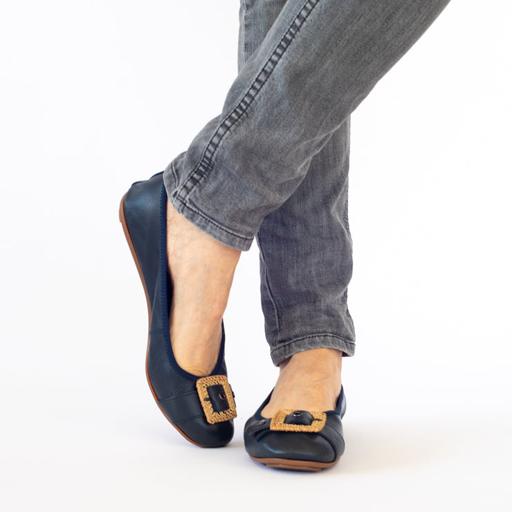 Model wearing Django and Juliette Bobo Navy. Size 12 women’s shoes.