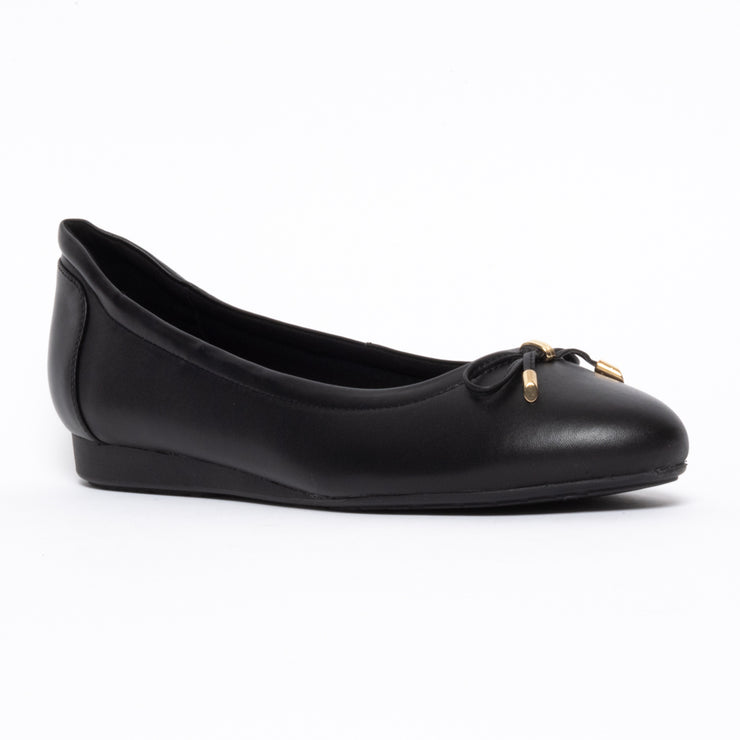 Hush Puppies The Ballet Black shoes front. Womens size 11 shoes