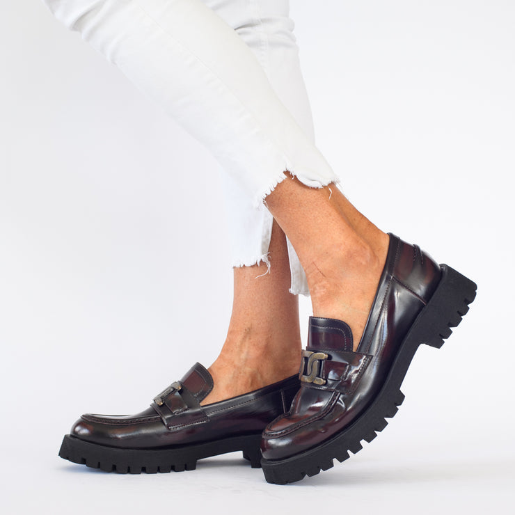 Model wearing Babouche Lifestyle Rae Burgundy shoes. Womens size 42 shoes