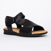 Hush Puppies Nizki Black Leather sandals front. Size 11 womens sandals
