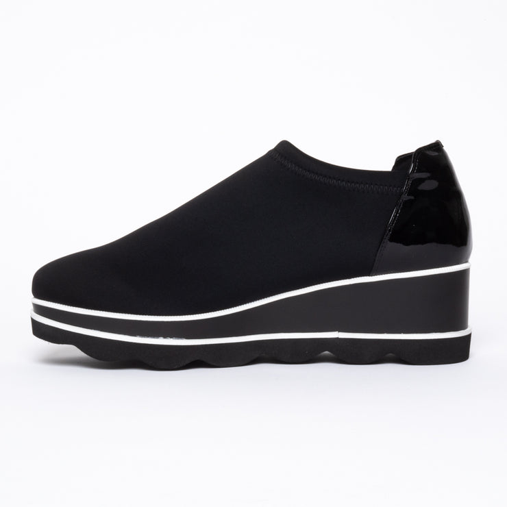 Bresley Vulcan Black shoes inside. Size 45 womens shoes