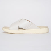 Cassini Martina White slides inside. Size 45 women's sandals