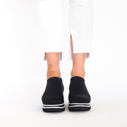 Model wearing Bresley Vulcan Black shoes. Size 45 womens shoes
