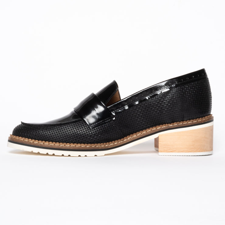 Pinto di Blu Sarina Black shoe inside. Womens size 42 shoes