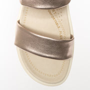 Cassini Mellow Platinum slides toe. Womens size 42 sandals