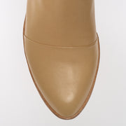 Shireen Beige top. Size 11 women's boots