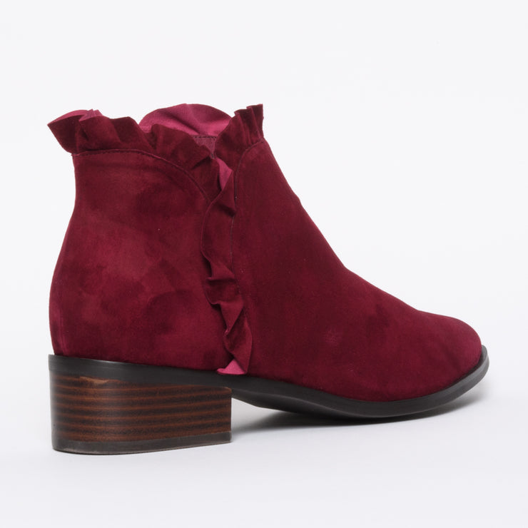 Perly Berry Suede