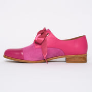 Inside view Avit Hot Pink shoes for long feet. Size 12.5 shoes