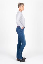 Tall model wearing Penny Tee Grey Marle, side