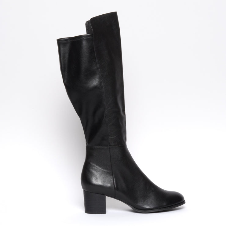 Setley Black side. Size 10 women's boots