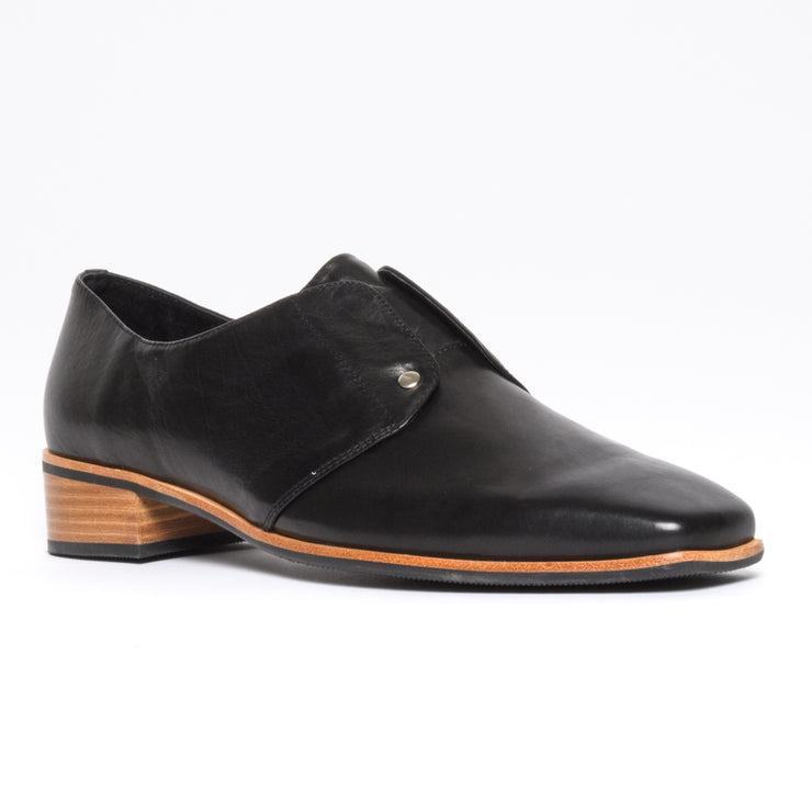 Bresley Darby Black shoes front. Womens size 44 shoes