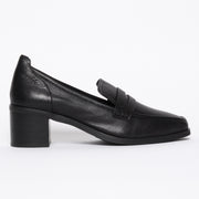 Savior Black side. Size 10 women's shoes