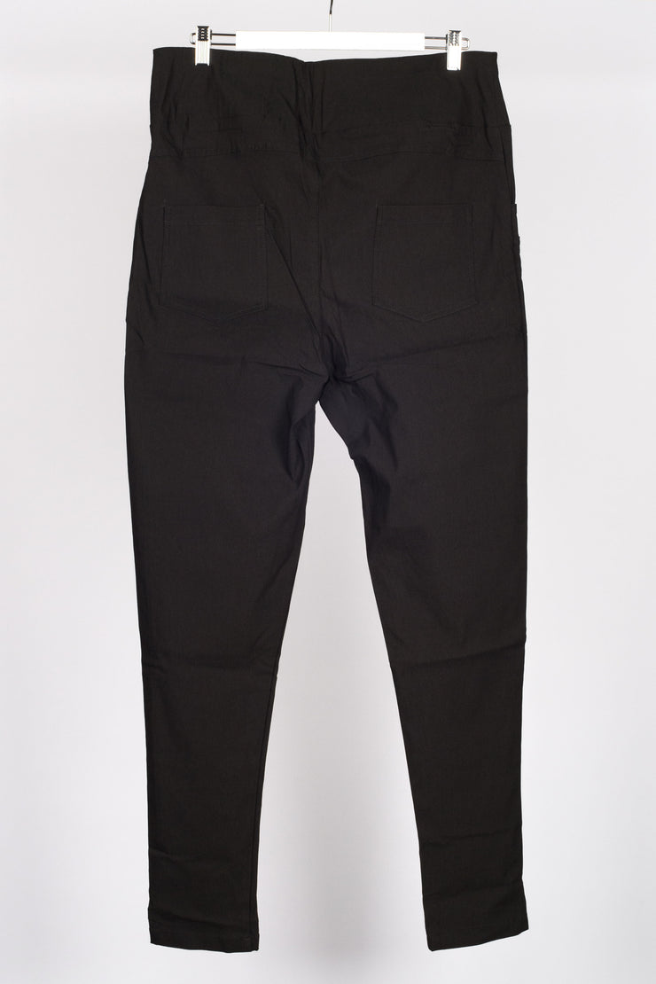 XO rare jeans khaki front. For tall women