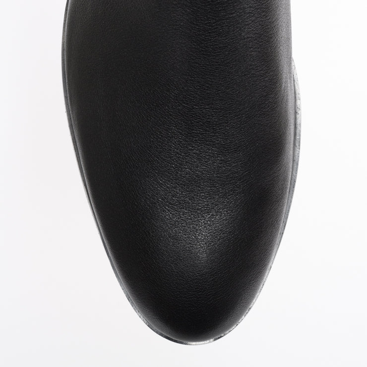 Tetley Black Stretch top. Size 11 women's boots