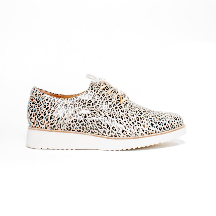 Gelato Addiction Cream Leopard Print Shoe side. Size 42 womens shoes