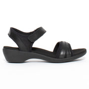 Hush Puppies Amazing Black side. Size 10 women's sandals