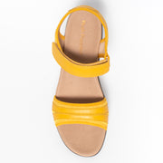 Hush Puppies Amazing Sunburst top. Women's size 11 summer sandals