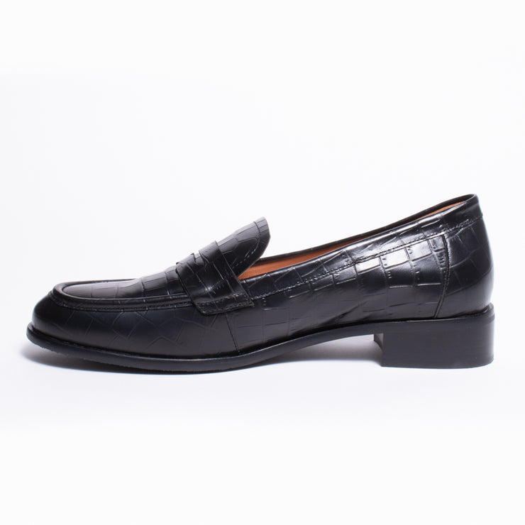 Bresley Angie Black Croc Print Loafer Shoe inside. Size 45 womens shoes