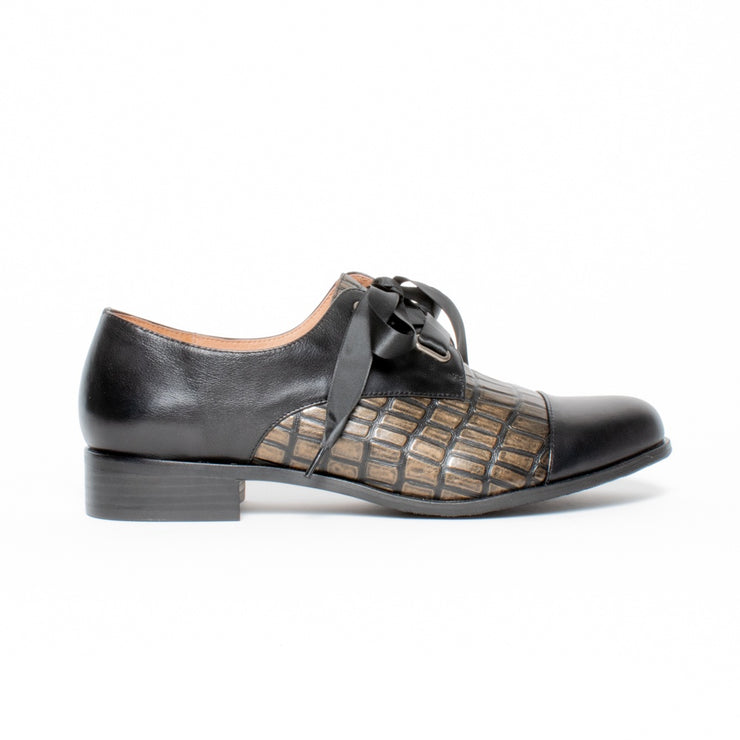 Bresley Avit Black Bronze Shoe side. Size 42 womens shoes