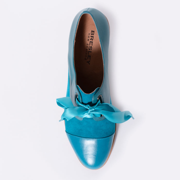 Bresley Avit Turquoise Multi Shoe top. Size 46 womens shoes