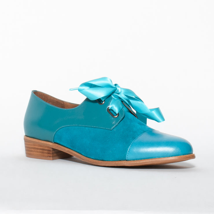 Bresley Avit Turquoise Multi Shoe front. Size 43 womens shoes