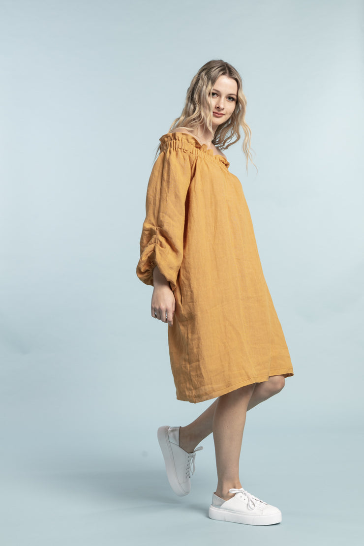 Side view of sleeve of Asymetric sleeve dress masala for tall women