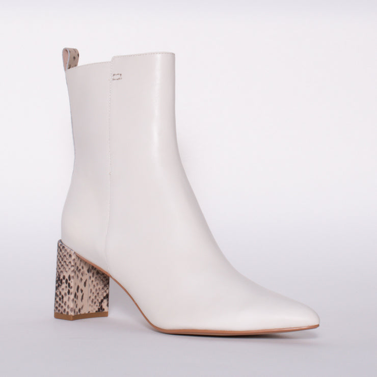 Tamara London Banti Bone Snake Print Ankle Boot front. Size 43 womens shoes