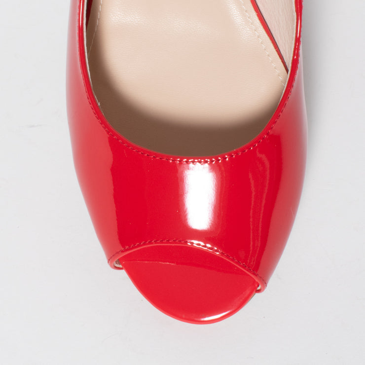 Katie N Me Barb Red Patent Shoe toe. Size 45 womens shoes