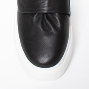Gelato Bodee Black Sneakers toe. Womens size 45 shoes