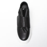Gelato Bodee Black Sneakers top. Womens size 44 shoes