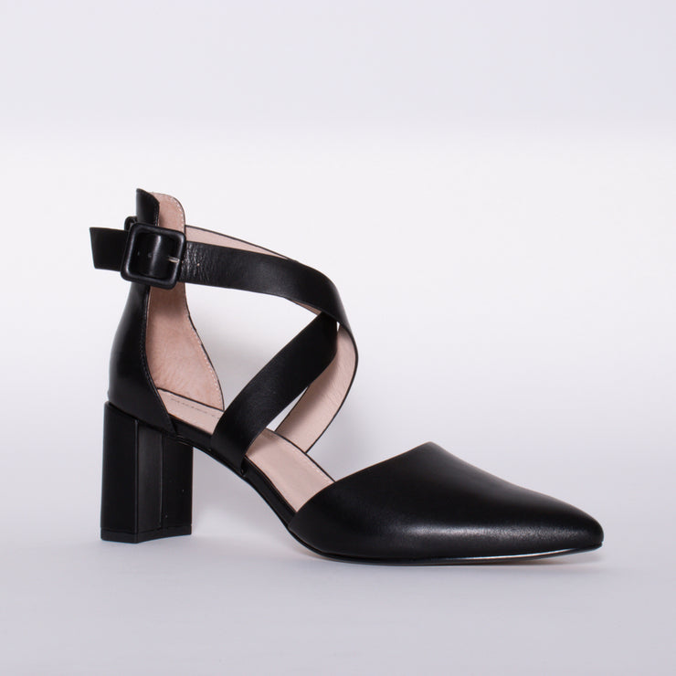 Tamara London Brat Black Shoe front. Size 43 womens shoes