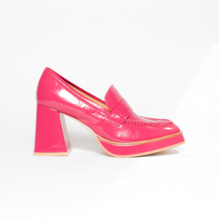 Tamara London Burdy Pink Patent Shoe side. Size 42 womens shoes