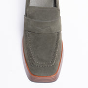 Tamara London Burdy Olive Suede Loafer Shoe toe. Size 42 womens shoes