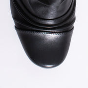 Ziera Camryn Black Leather Ankle Boot toe. Size 43 womens shoes