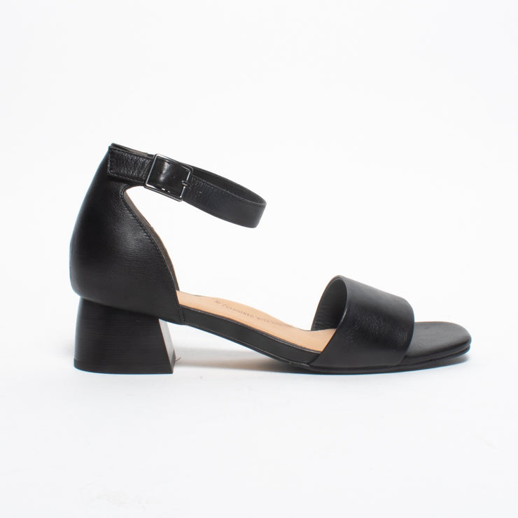 Ziera Clairest Black Sandal side. Size 42 womens shoes