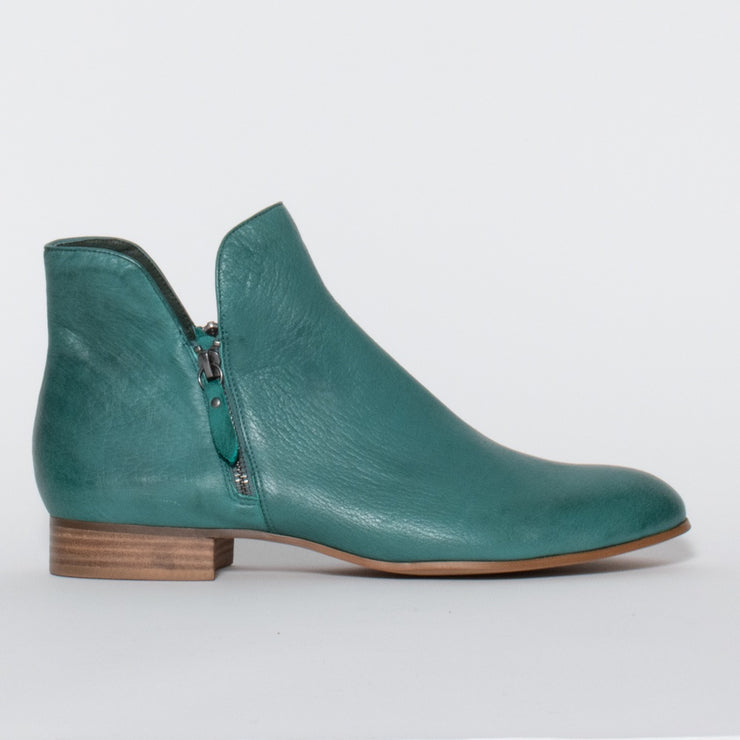 Django and Juliette Faye Dark Emerald Ankle Boot side. Size 42 women’s boots