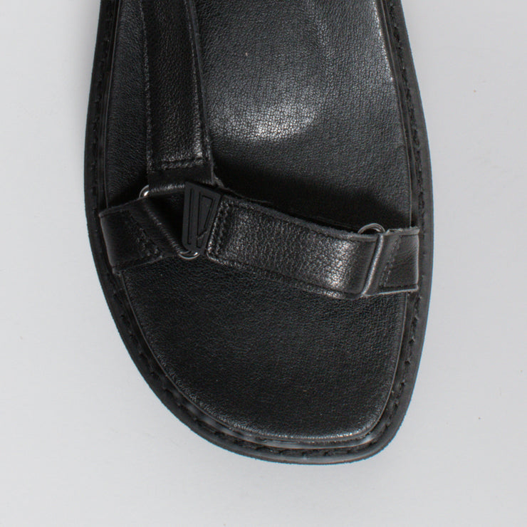 Hush Puppies Fit Black Sandal toe. Size 10 womens shoes