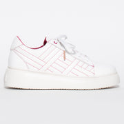 Gelato Hendrix White Pink side. Size 42 women's sneakers