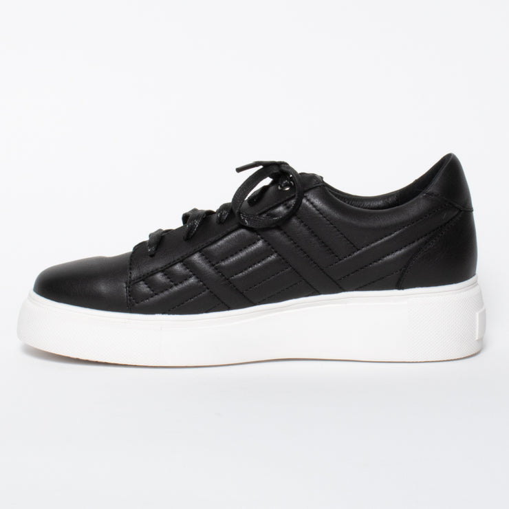 Hendrix Black inside. Size 13 women’s shoes
