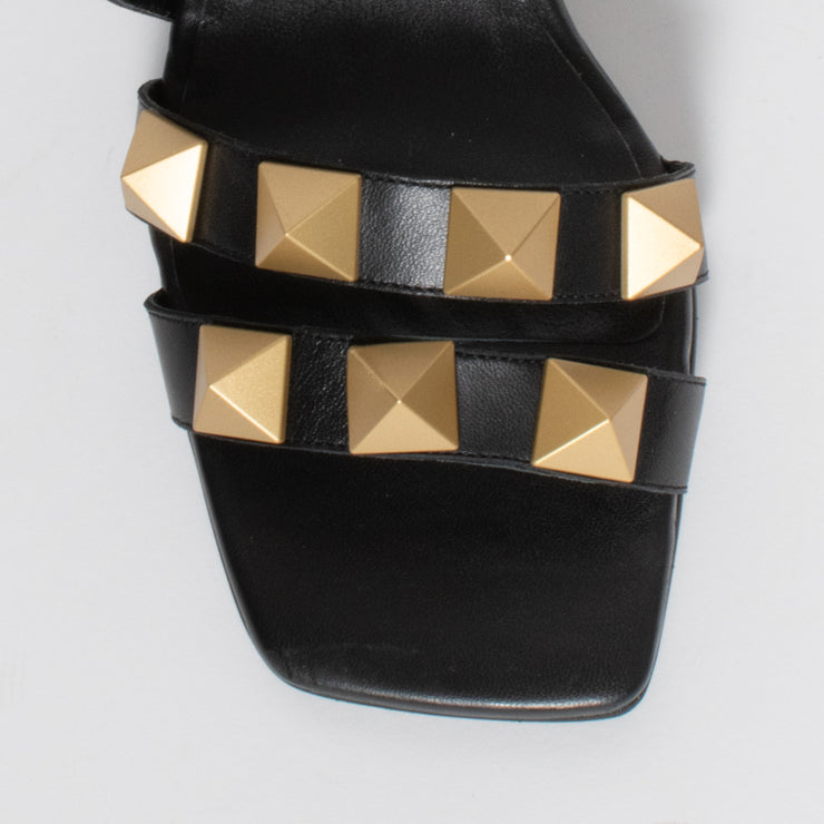 Dansi Isadora Black Sandal toe. Size 43 womens shoes