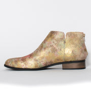 Django and Juliette Iyad Gold Shimmer Ankle Boot inside. Size 42 women’s boots