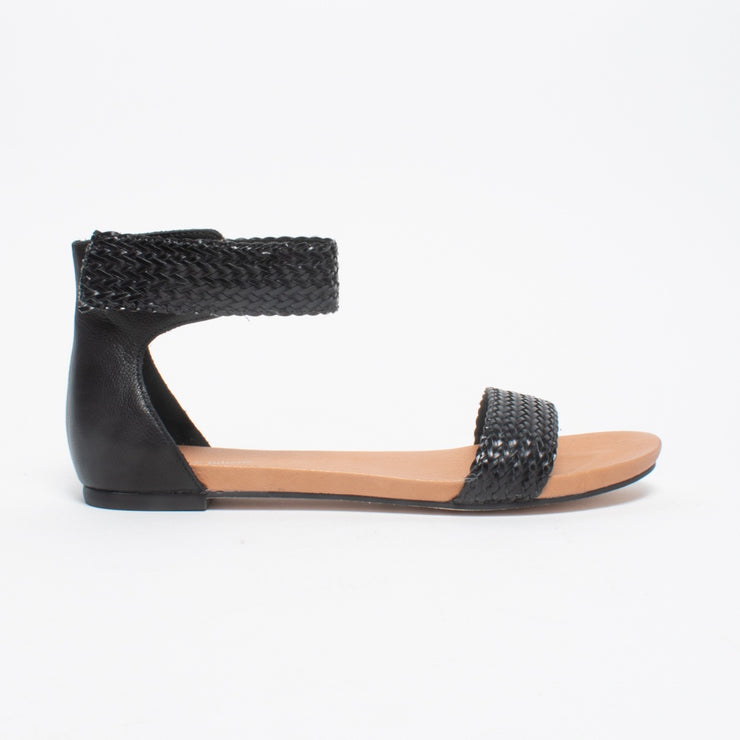Django and Juliette Jellan Black Sandal side. Size 42 womens shoes
