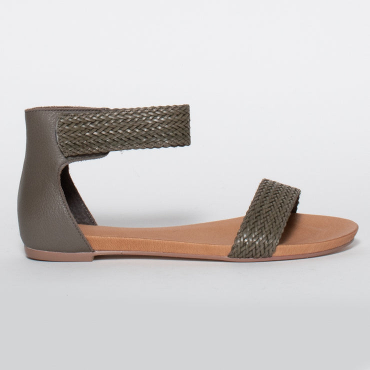 Django and Juliette Jellan Dk Khaki Sandal side. Size 42 womens shoes