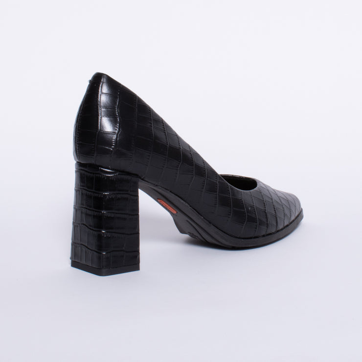 Hush Puppies Joni Black Croc Shoe back. Size 12 womens shoes