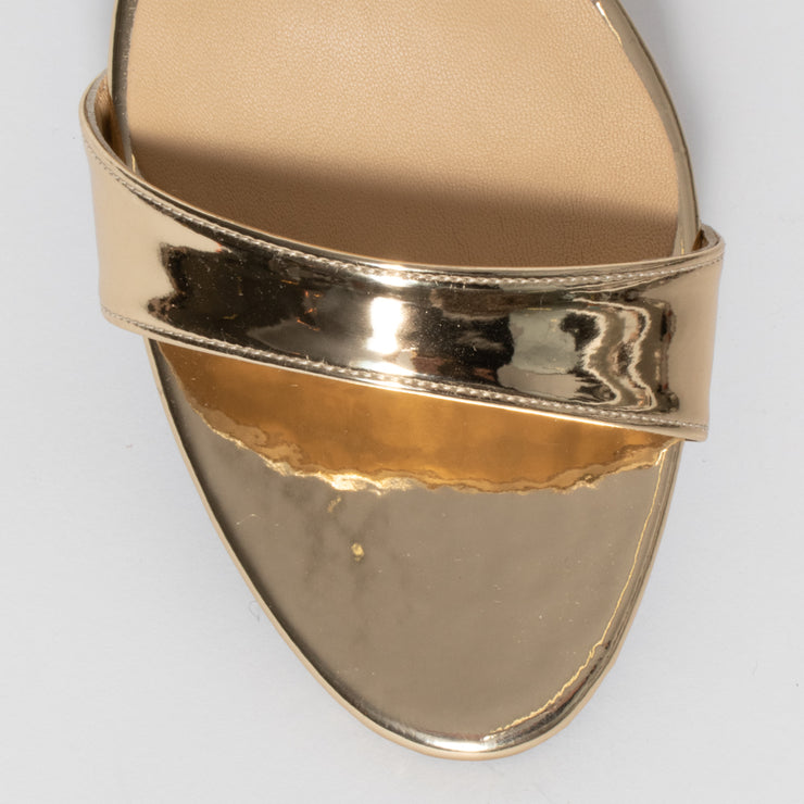 Lavish and Squalor Liquid Gold Sandal inside. Size 45 womens heel toe 