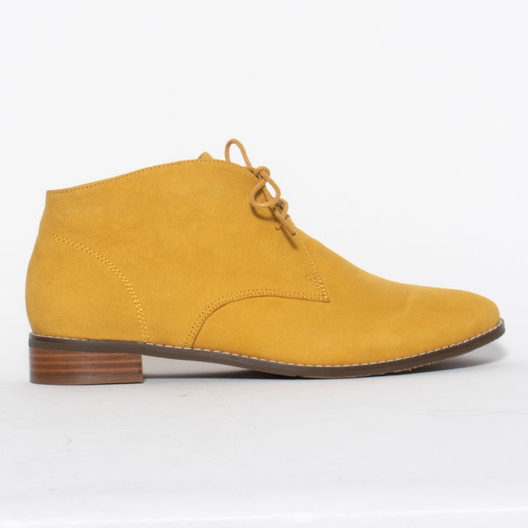 CBD Logger Yellow Ankle Boot side. Size 46 women’s boots