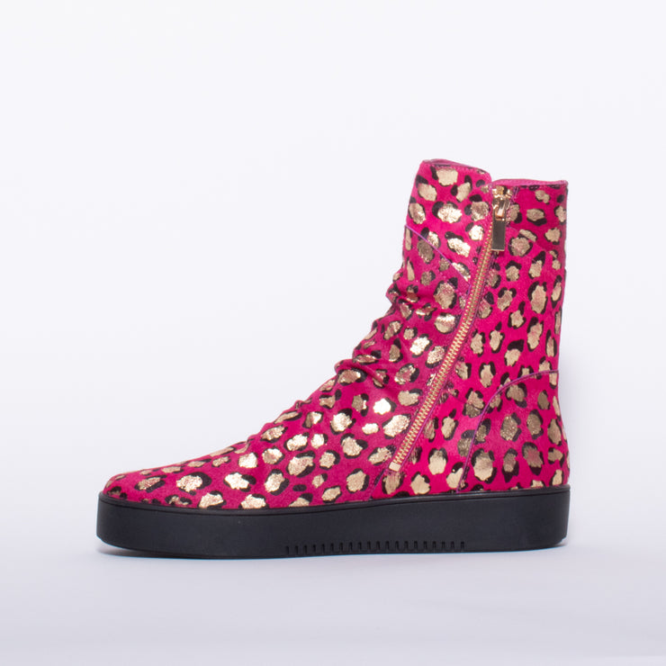 Django and Juliette Lumbo Fuchsia Leo Print Ankle Boot inside. Size 45 womens shoes