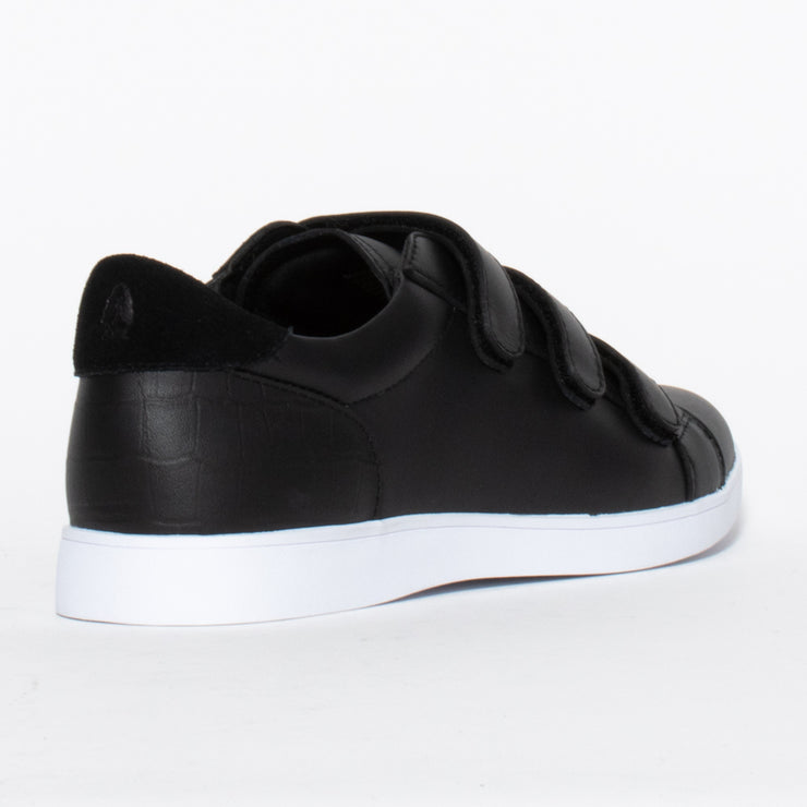 Hush Puppies Madison Black Croc Print sneakers back. Size 12 women’s shoes