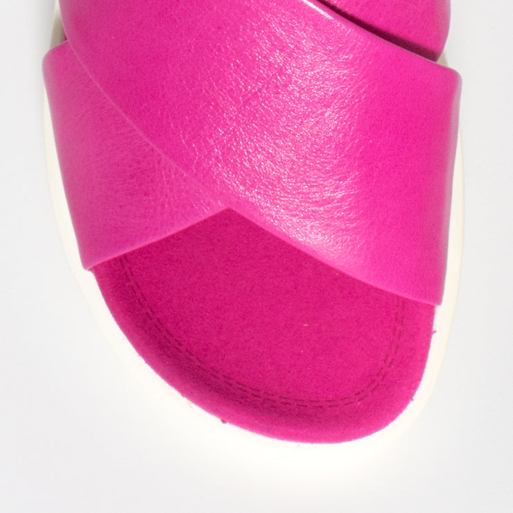 Cassini Martina Fuchsia Sandal toe. Size 43 womens shoes
